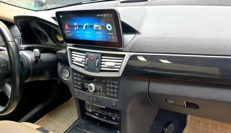 Головний пристрій магнітола штатна Mercedes Benz E class